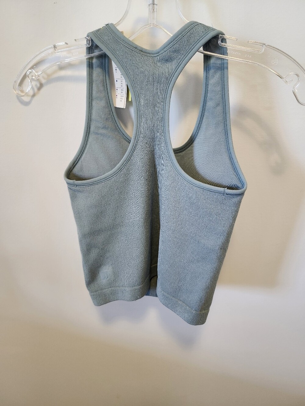 All in Motion Ribbed Racerback Tank With Built In Bra Size Small NWT - Picture 2 of 6